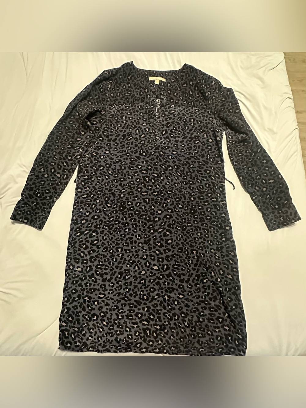 Banana Republic Long Sleeve Leopard Print Dress - Black & Gray